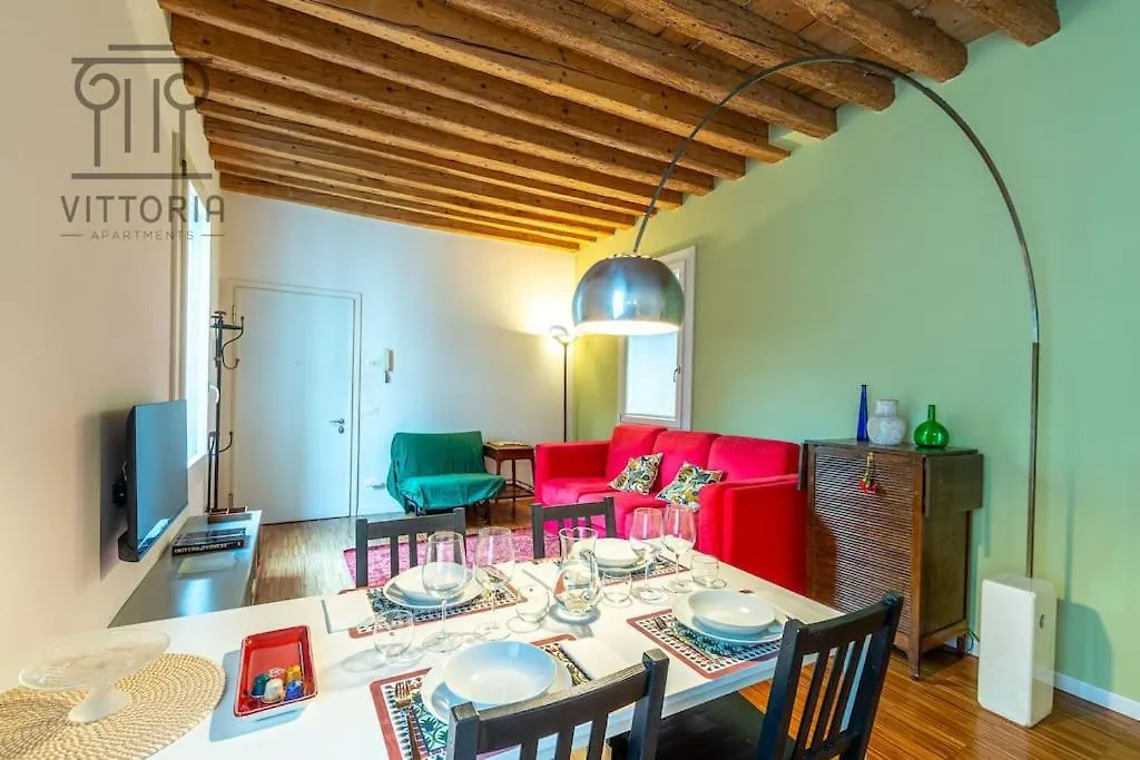 Vittoria Apartments: Soccorso Soccorsetto Виченца Италия