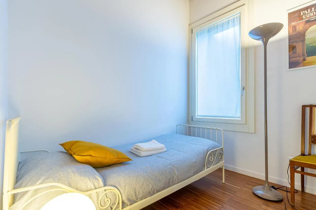 Vittoria Apartments: Soccorso Soccorsetto Vicenza